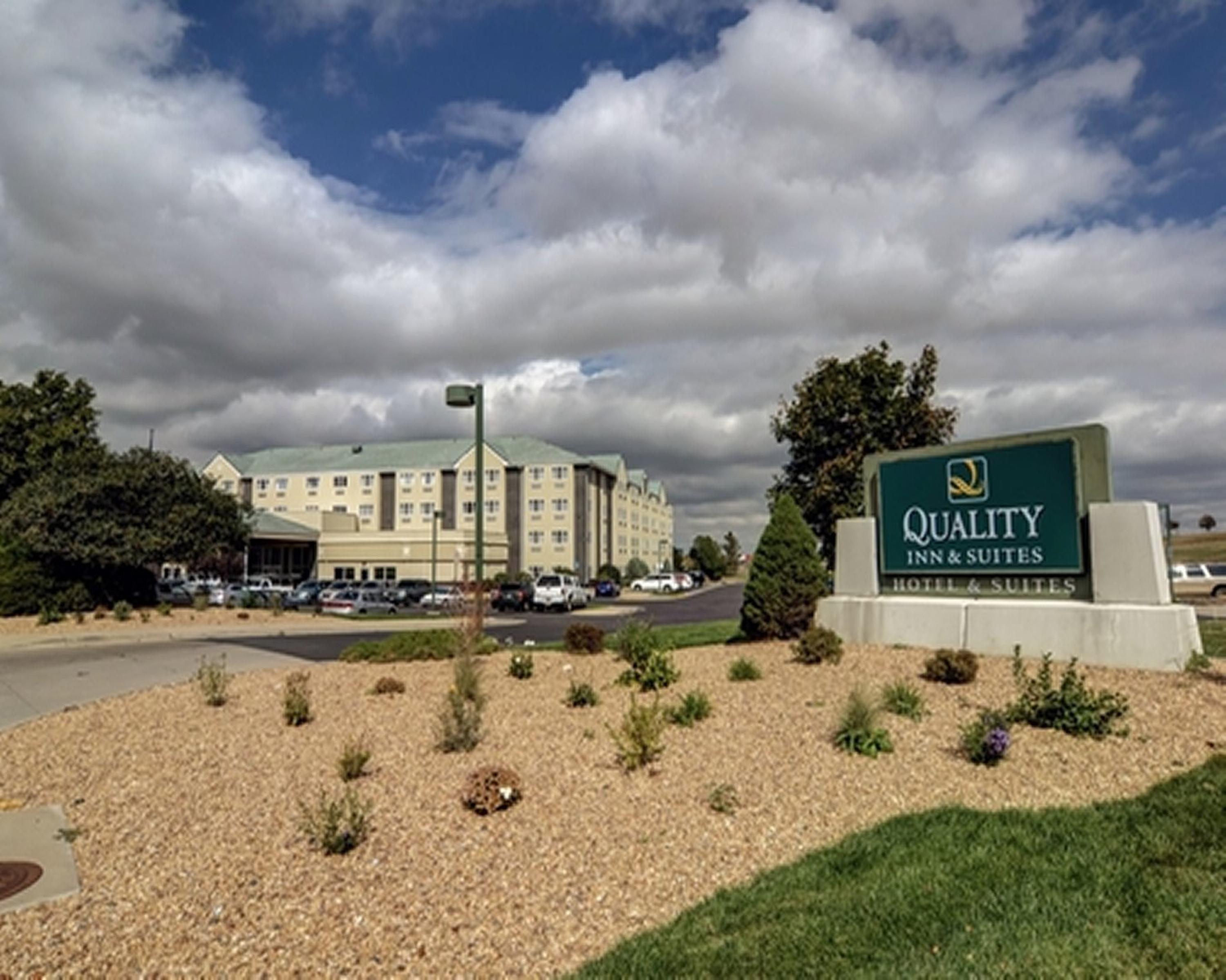 Quality Inn & Suites Denver Airport - Gateway Park Aurora Exterior foto