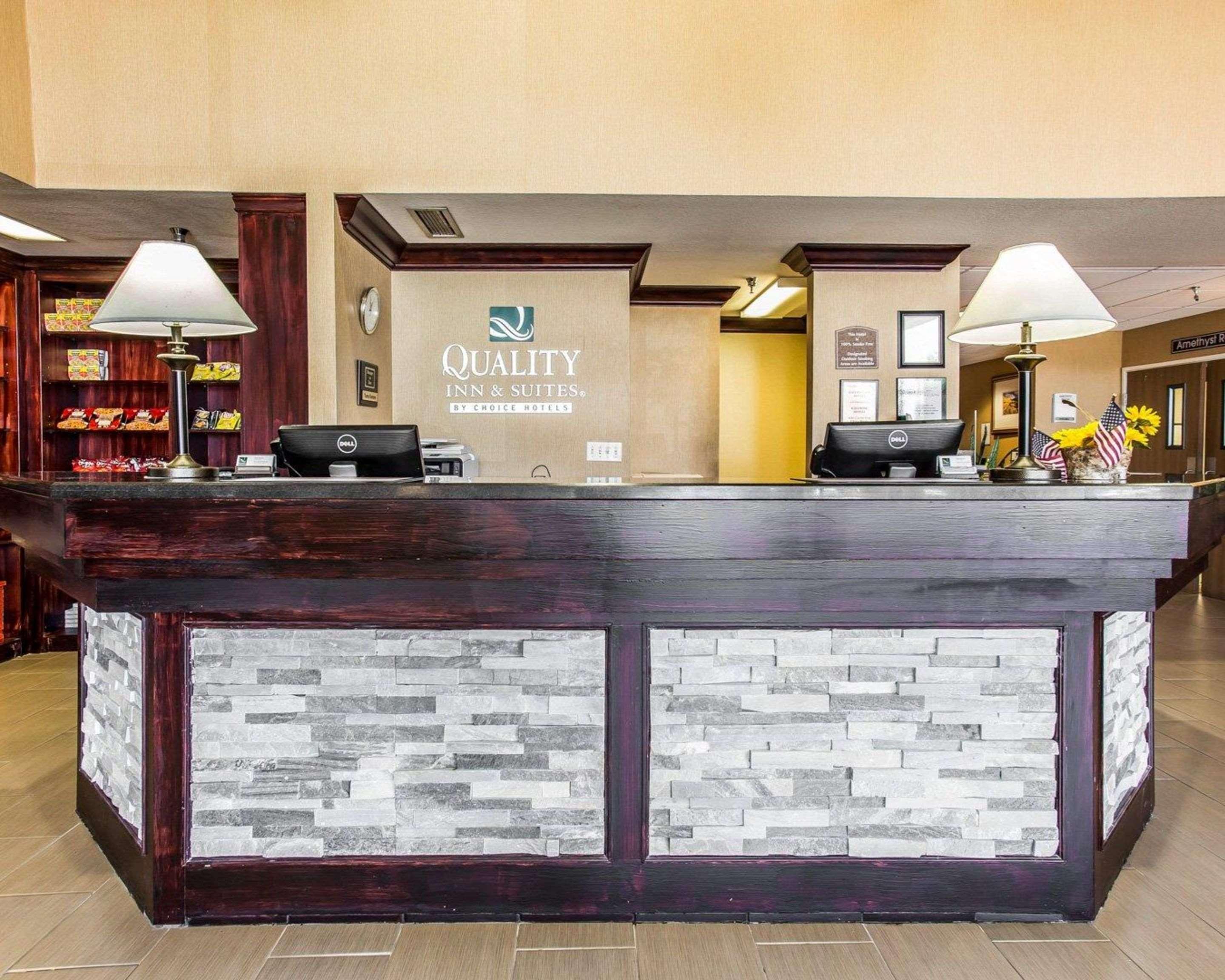 Quality Inn & Suites Denver Airport - Gateway Park Aurora Exterior foto